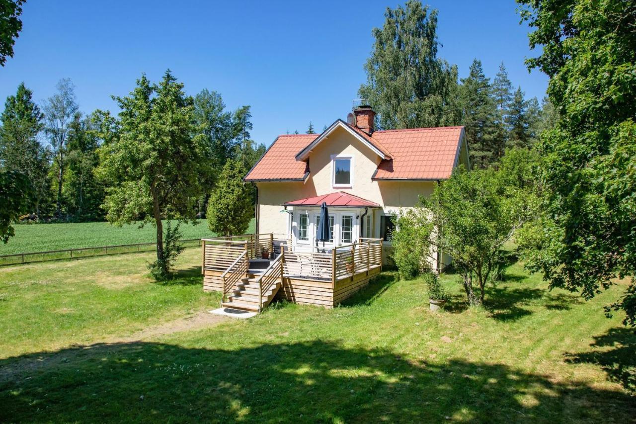 Welcome To Vimmerby Where You Live Close To Nature In A Quiet Environment But Still Close To Astrid Lindgren'S World 빌라 외부 사진